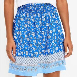 Like New LOFT Border Floral Smocked Skirt Size Petite XSP